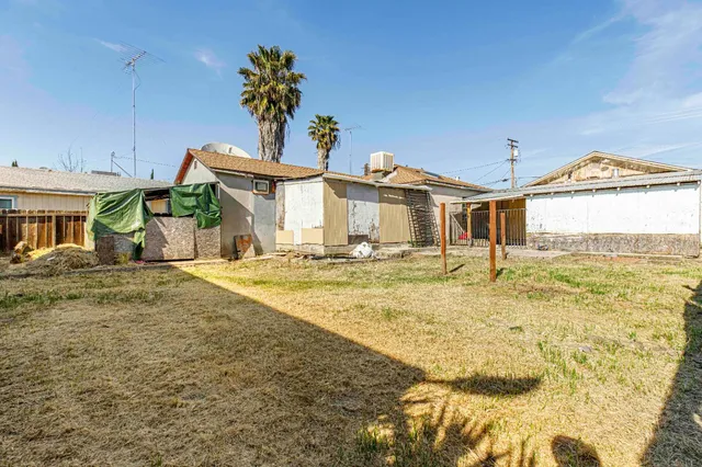 $549,900 | 545 El Roya Avenue, Modesto, CA 95354