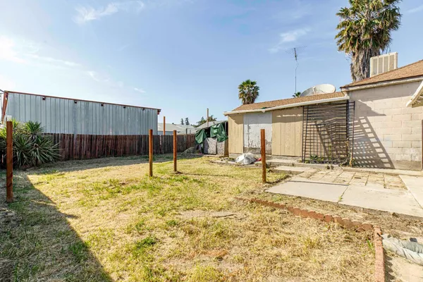 $549,900 | 545 El Roya Avenue, Modesto, CA 95354