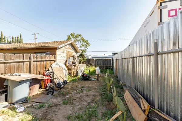$549,900 | 545 El Roya Avenue, Modesto, CA 95354