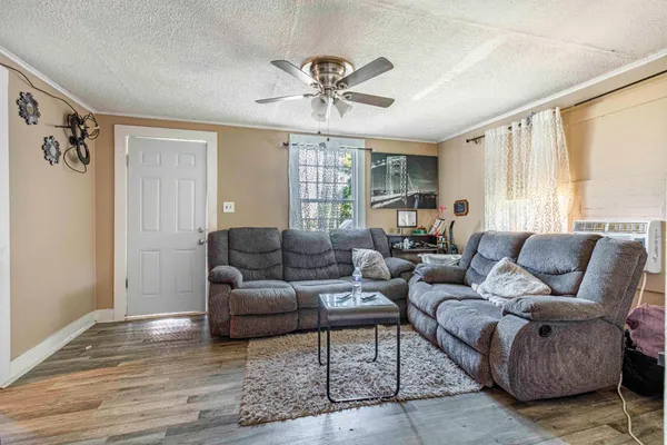 $549,900 | 545 El Roya Avenue, Modesto, CA 95354