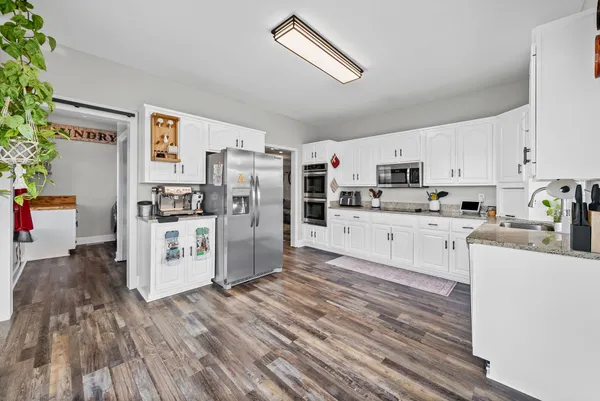 $749,900 | 2175 Jim Taylor Road, Woodlawn, TN 37191