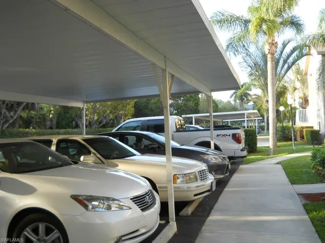 $2,100 | 332 Bradstrom Circle, Unit 201, Naples, FL 34113