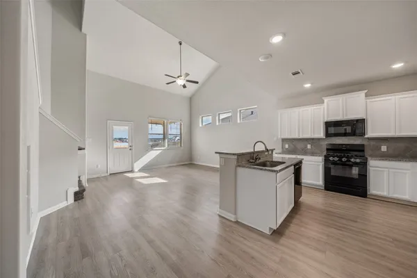 $2,500 | 11518 Marci Lane, Willis, TX 77318