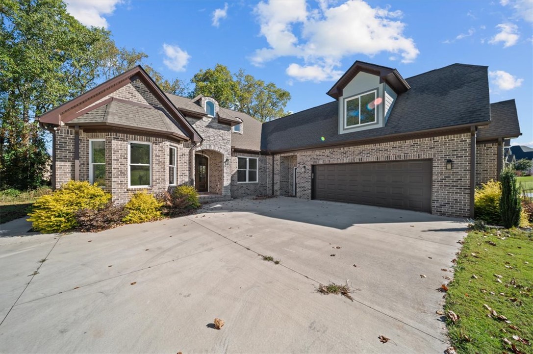 105 Bree Drive Anderson, SC 29621 - Photo 5 of 49