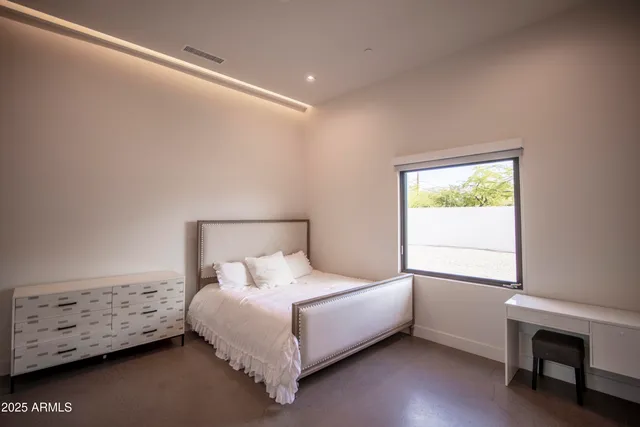 $3,600,000 | 10310 North 37th Street, Phoenix, AZ 85028