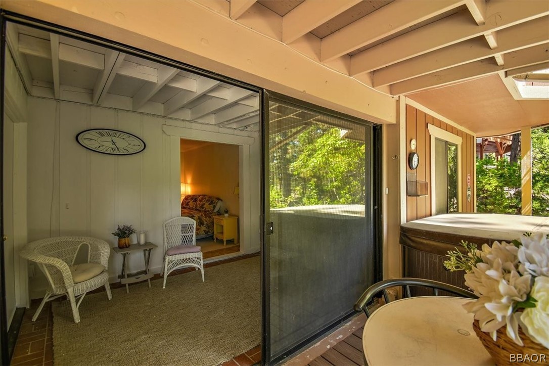 641 Golf Course Road Lake Arrowhead, CA 92352 - Photo 40 of 46 a view of a room with a table and chairs