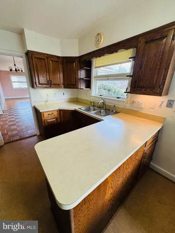 $2,995 | 221 South Maple Avenue, Purcellville, VA 20132