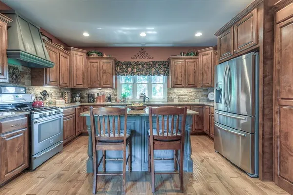 $535,000 | 32564 204th Street, Leavenworth, KS 66048