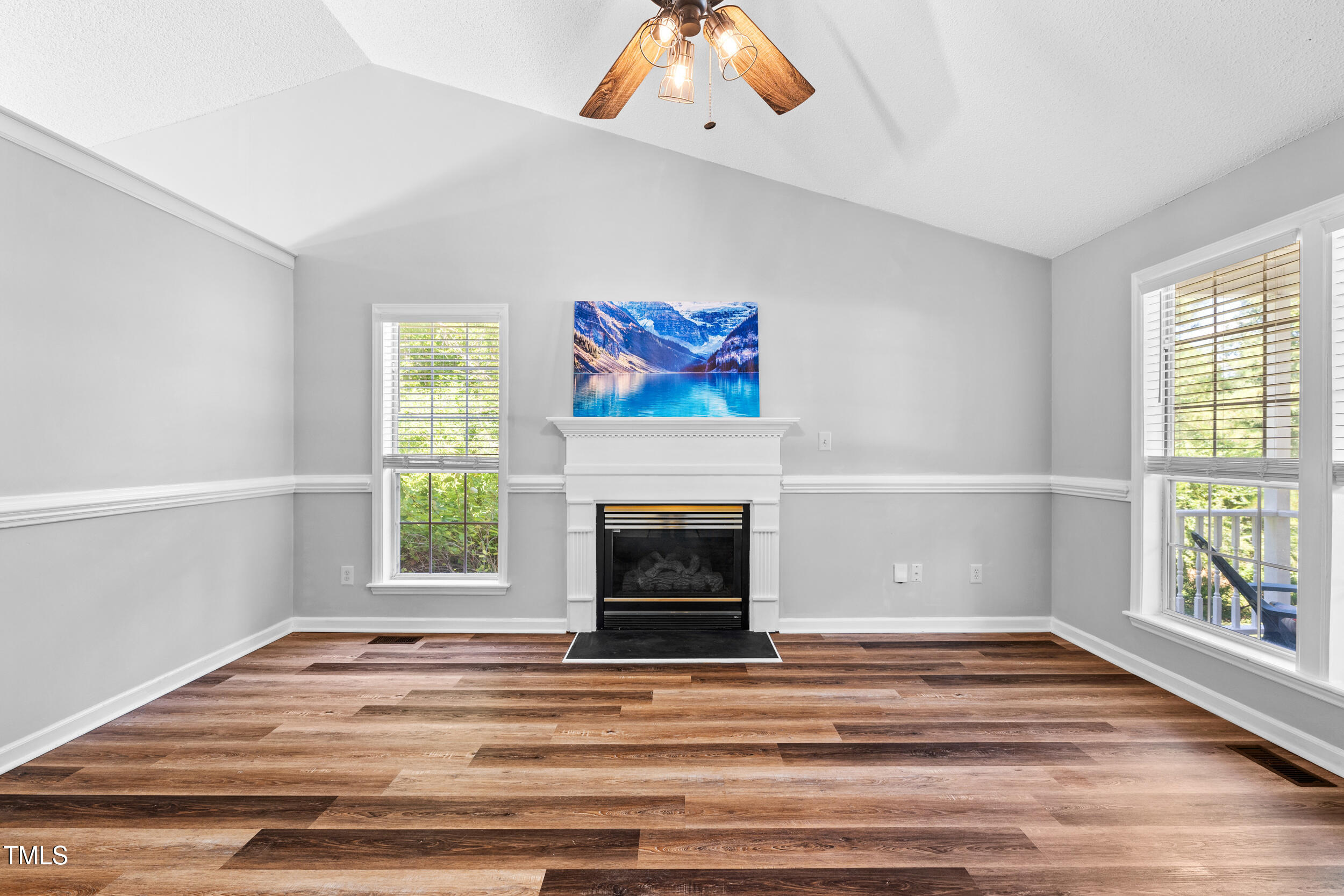 6 -2213 bufflehead rd, interior