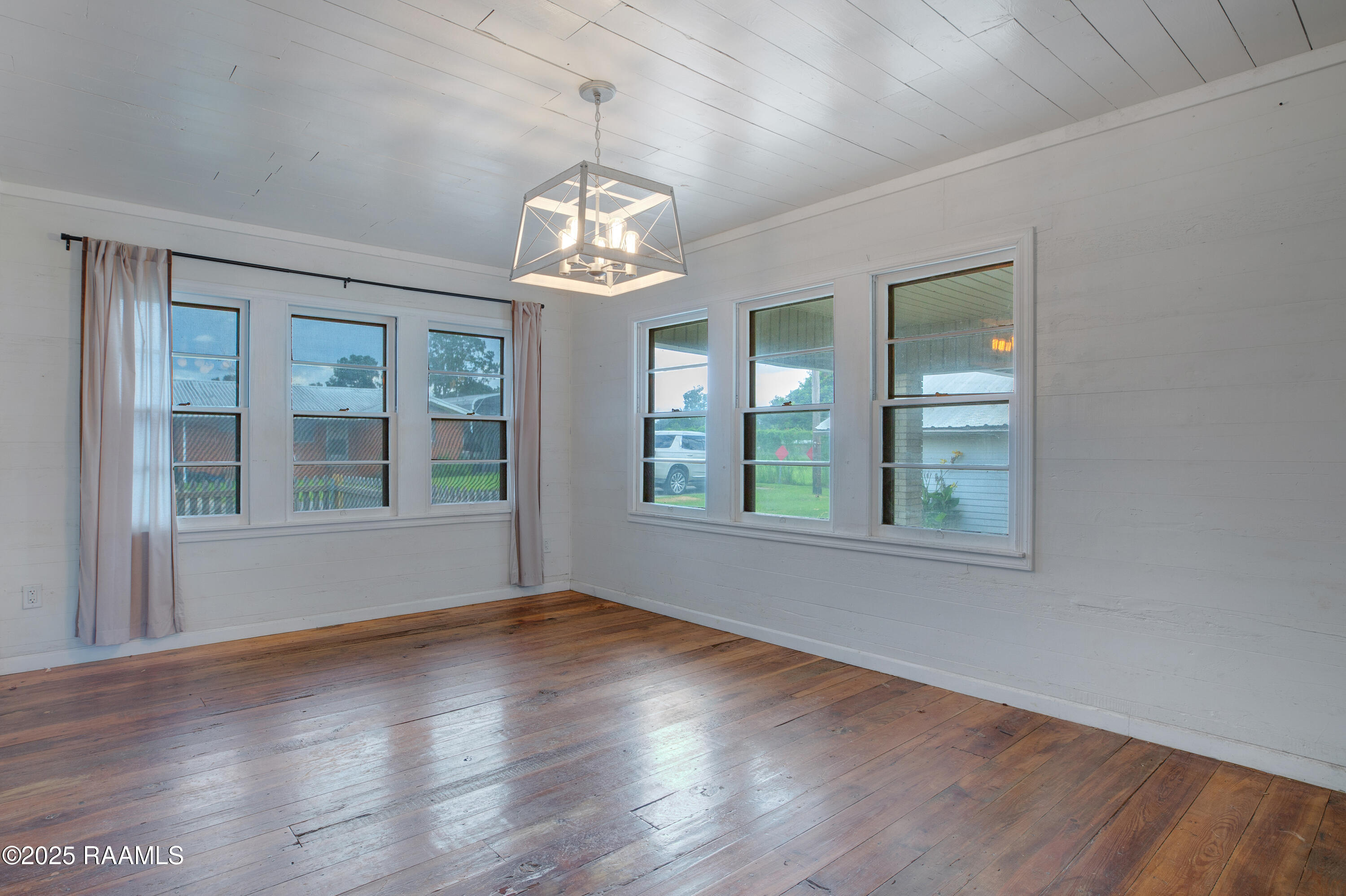 200 Rayland Street Lafayette, LA 70506 - Photo 3 of 19 IMG_6695