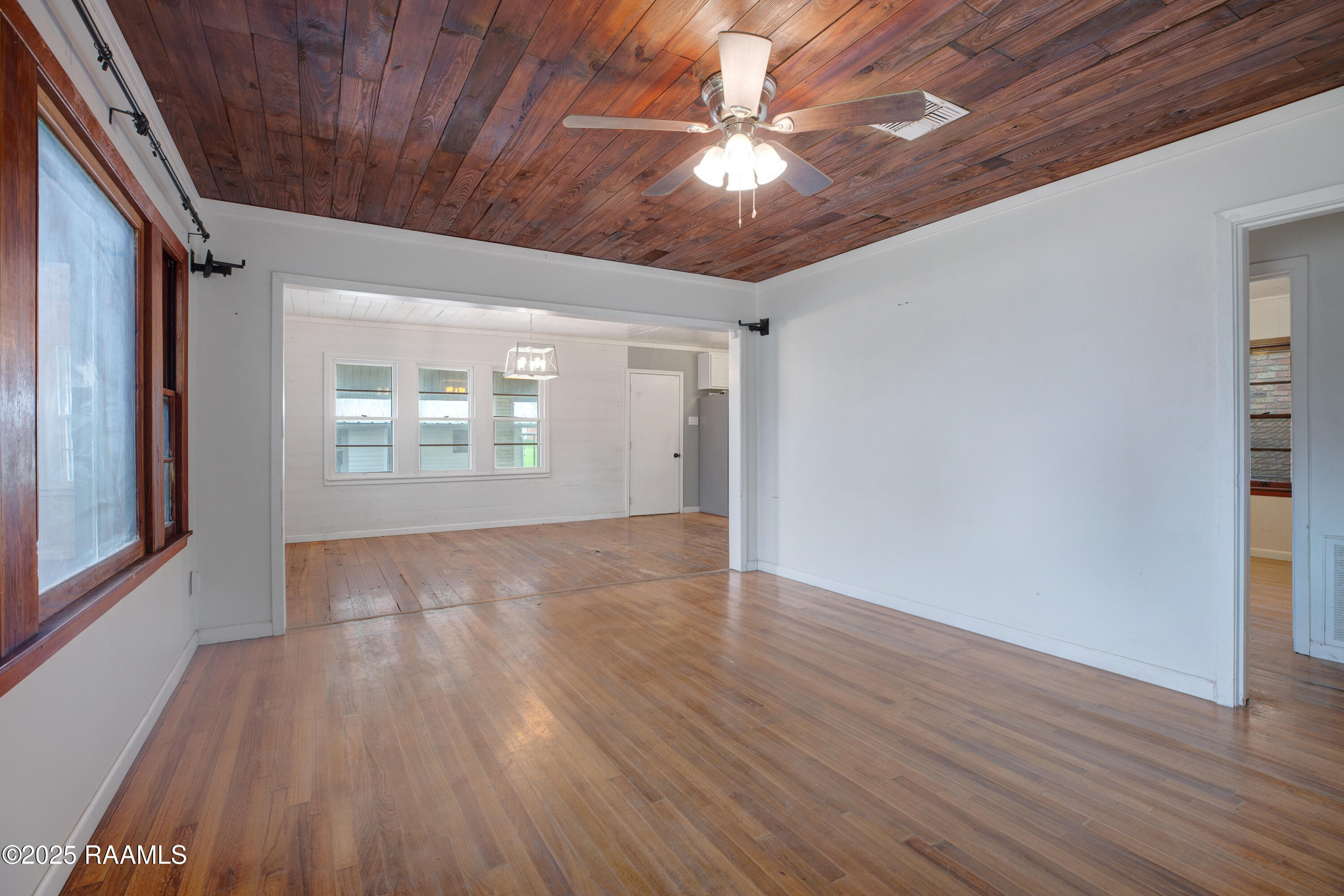 200 Rayland Street Lafayette, LA 70506 - Photo 4 of 19 IMG_6694