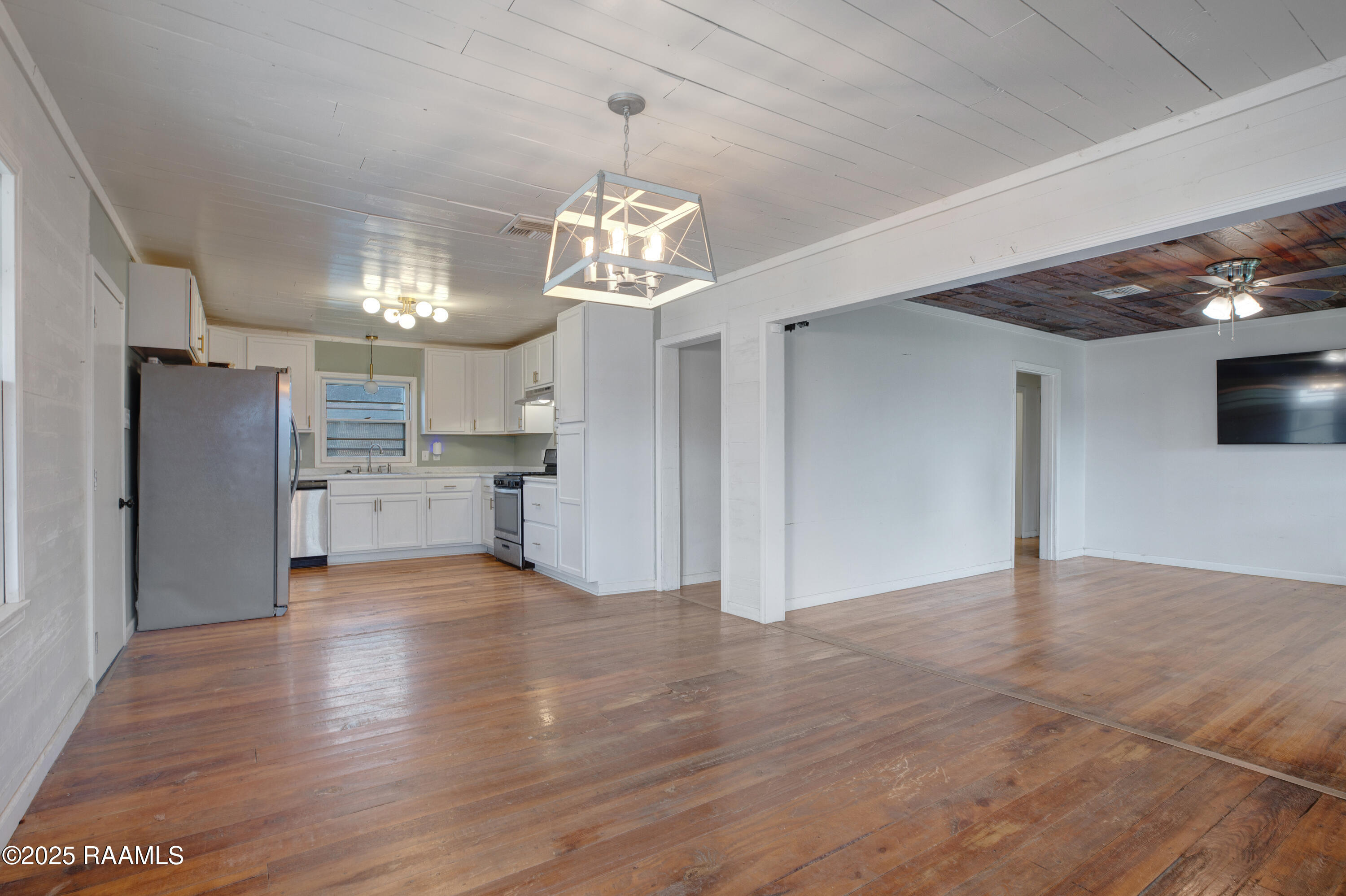 200 Rayland Street Lafayette, LA 70506 - Photo 6 of 19 IMG_6686