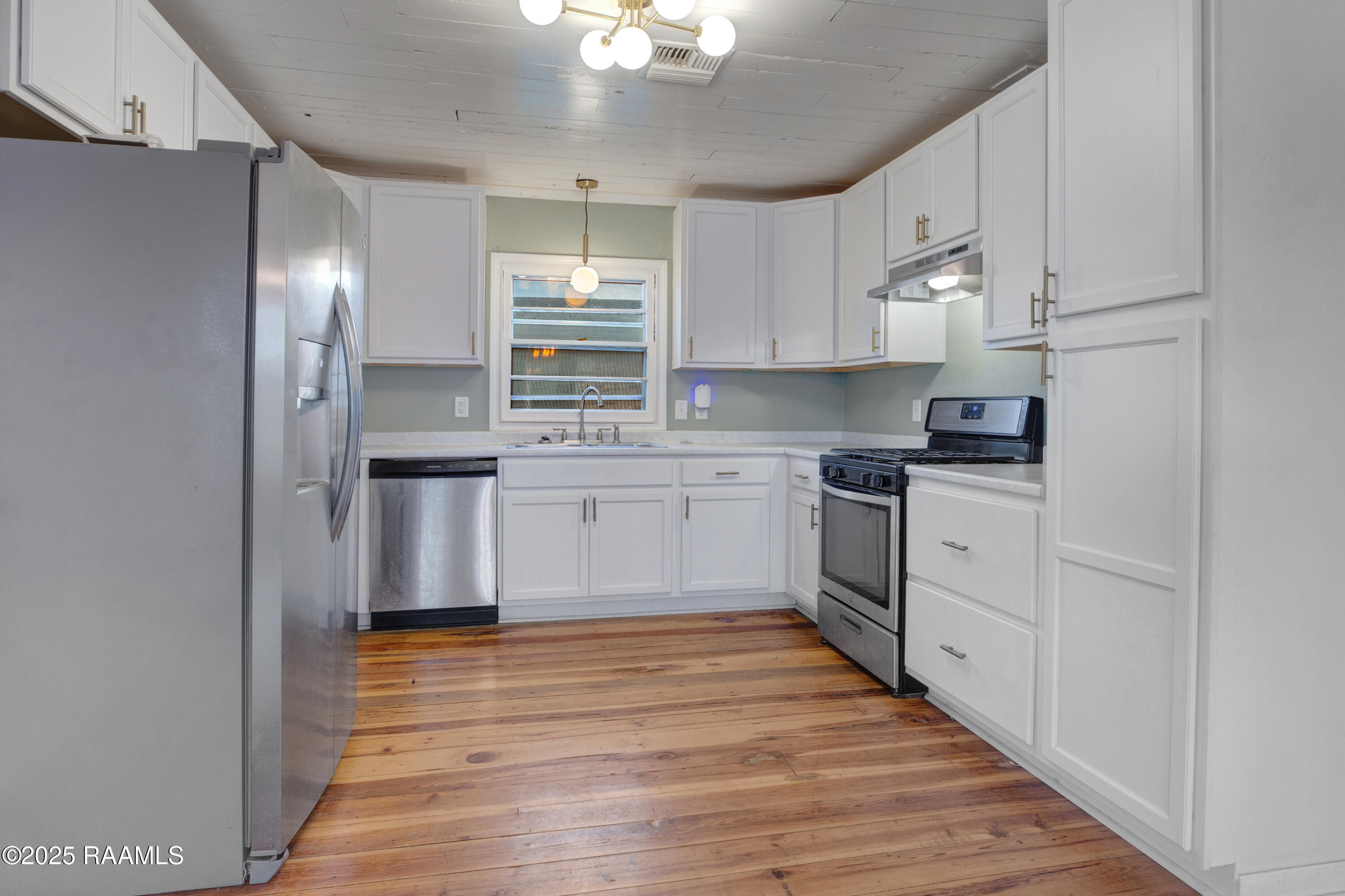 200 Rayland Street Lafayette, LA 70506 - Photo 8 of 19 IMG_6687