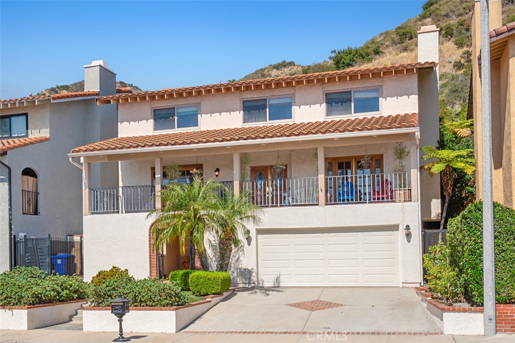 1746 Rudell Road Burbank, CA 91501 - Photo 7 of 41