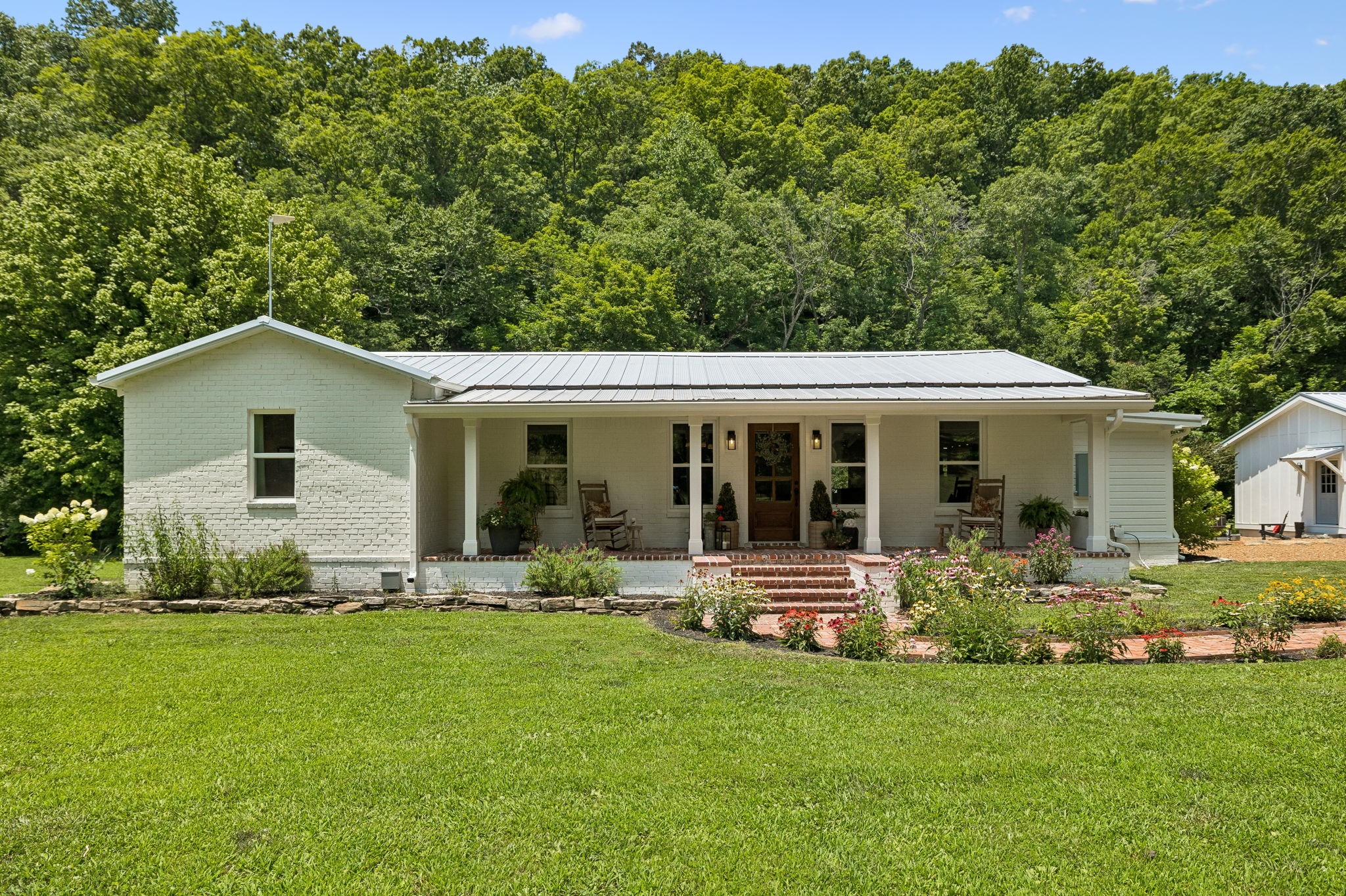 8188 Shoals Branch Road Primm Springs, TN 38476 - Photo 2 of 67 Gallery Image 2