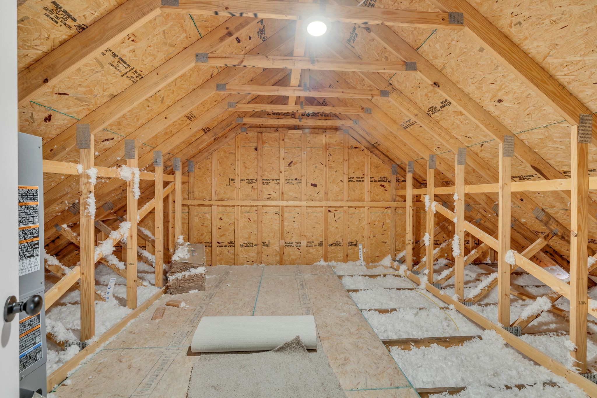 25 Glasner Lane Winchester, TN 37398 - Photo 27 of 32 a bathroom with a bathtub and shower