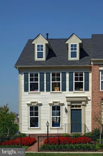 9009 Ribbon Falls Loop Bristow, VA 20136 - Photo 19 of 28 Exterior #2