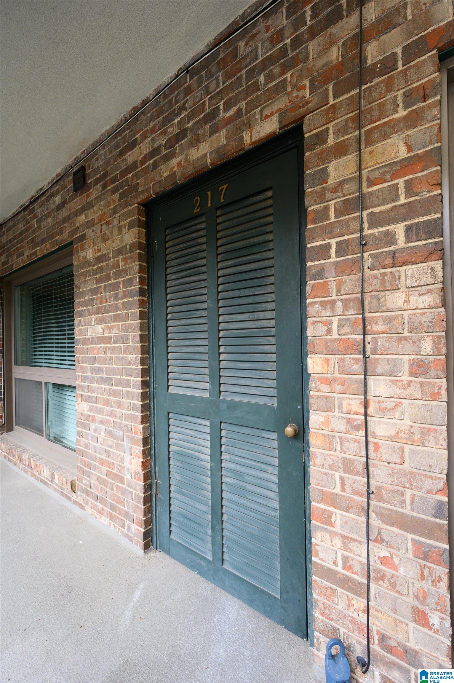 57 Hanover Circle, Unit 217 Birmingham, AL 35205 - Photo 5 of 27
