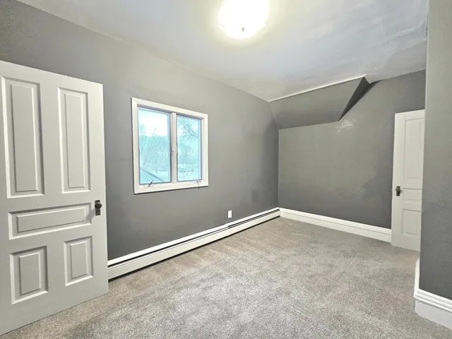 $164,900 | 630 Mowbray Street, Stewart, MN 55385