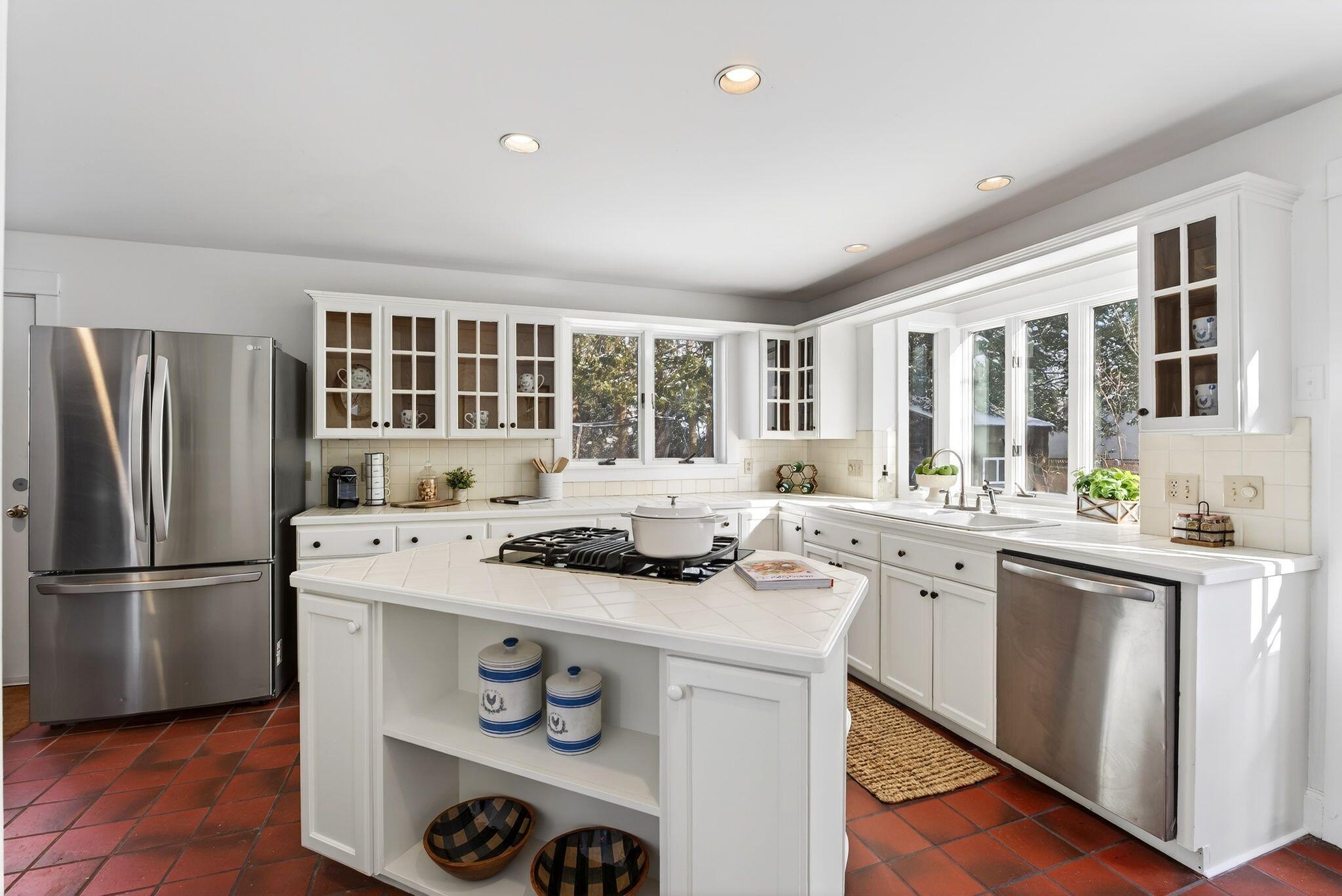 49 Underwood Road Falmouth, ME 04105 - Photo 18 of 50 19_DSC02134