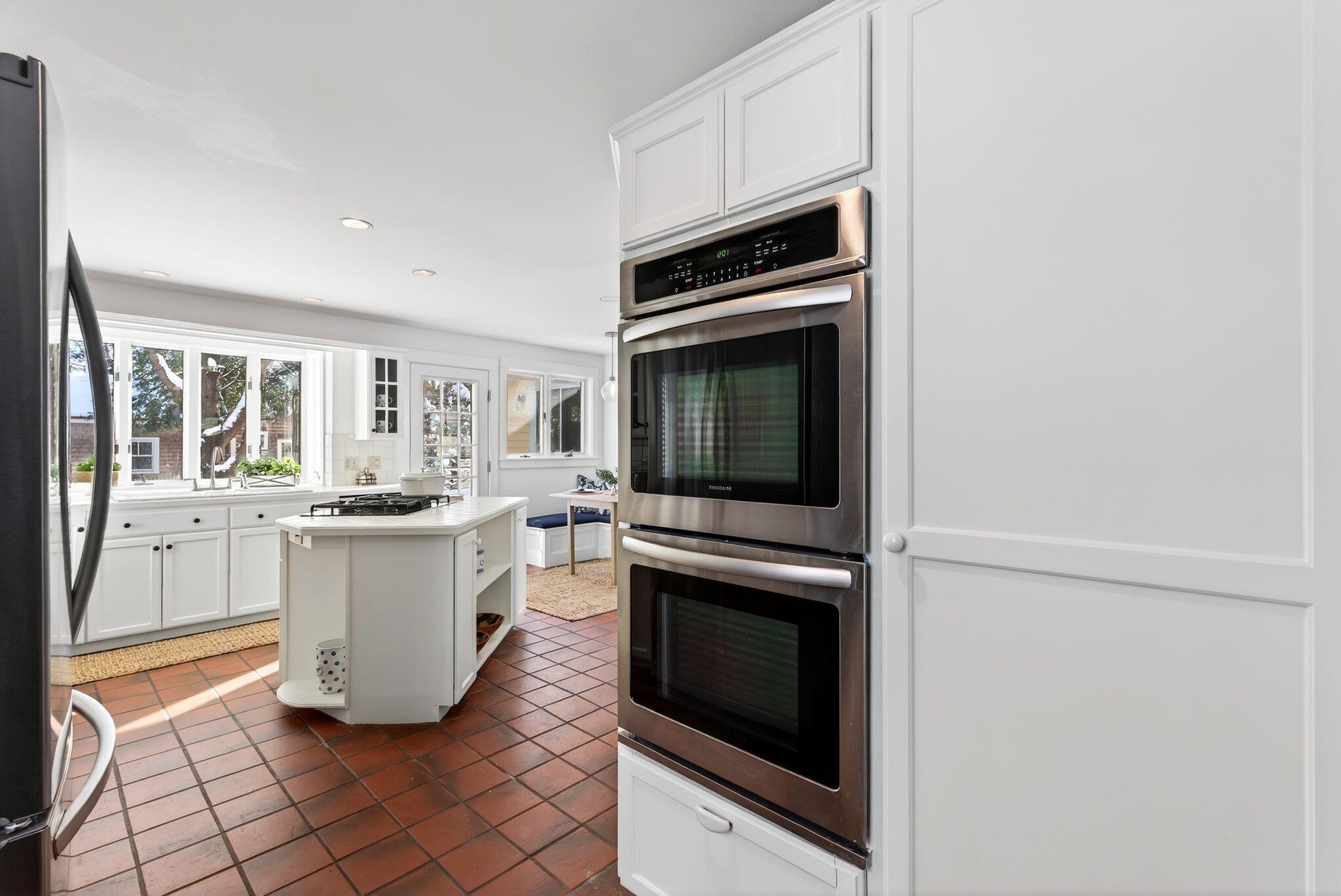 49 Underwood Road Falmouth, ME 04105 - Photo 21 of 50 22_DSC02124