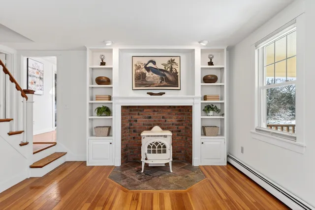 $925,000 | 49 Underwood Road, Falmouth, ME 04105