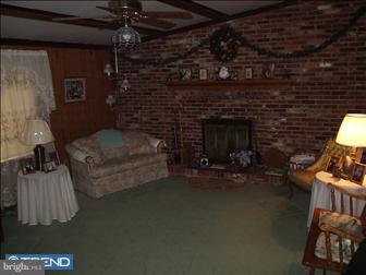 6 Conestoga Road Clementon, NJ 08021 - Photo 5 of 6 Family Room