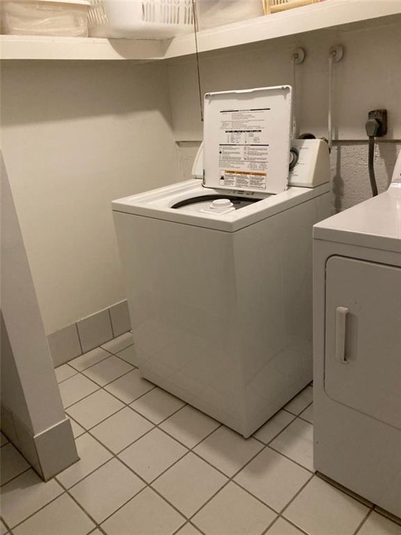 3315 Canterbury Trail Rex, GA 30273 - Photo 8 of 22 a room with washing machine