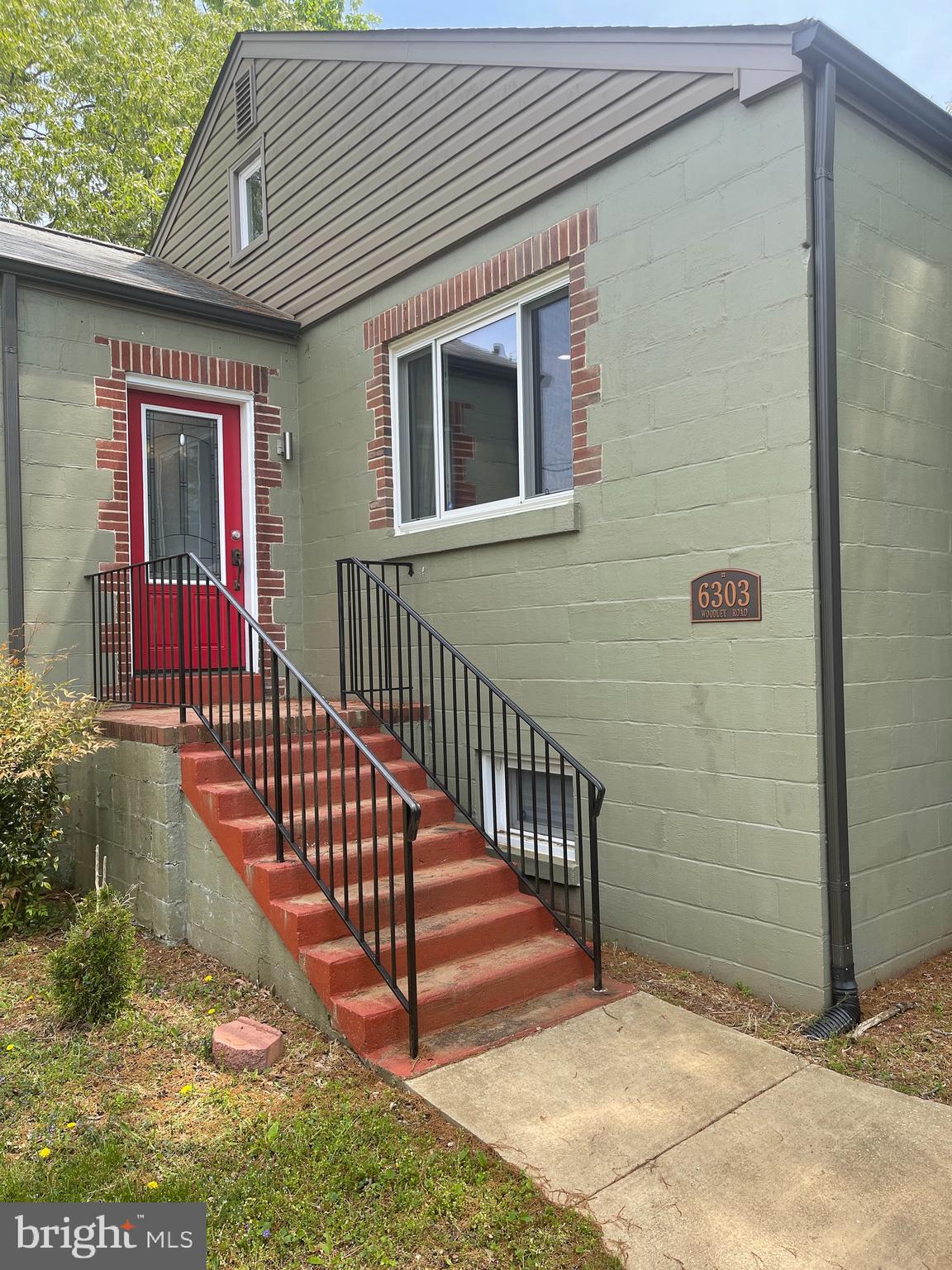 6303 Woodley Road Clinton, MD 20735 - Photo 2 of 31