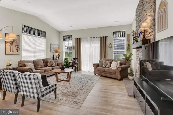 $419,900 | 797 Aurora Drive, Mechanicsburg, PA 17055