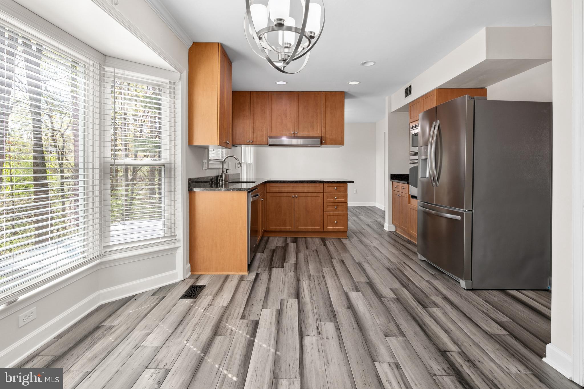 8304 Timber Brook Lane Springfield, VA 22153 - Photo 5 of 61