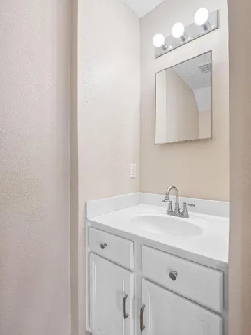 $399,000 | 2727 High Point Drive, Round Rock, TX 78664