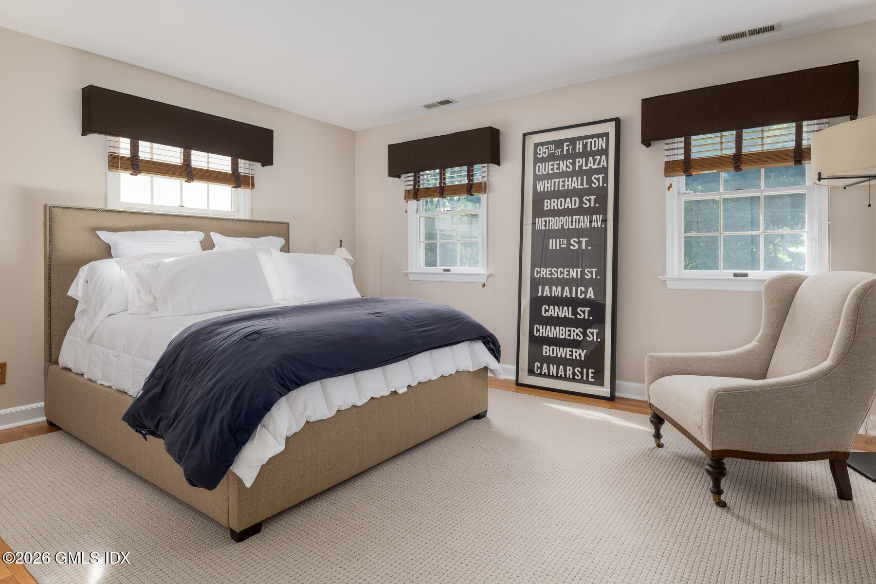 5 Willow Run Road Greenwich, CT 06831 - Photo 20 of 40 Jack and Jill Bedroom