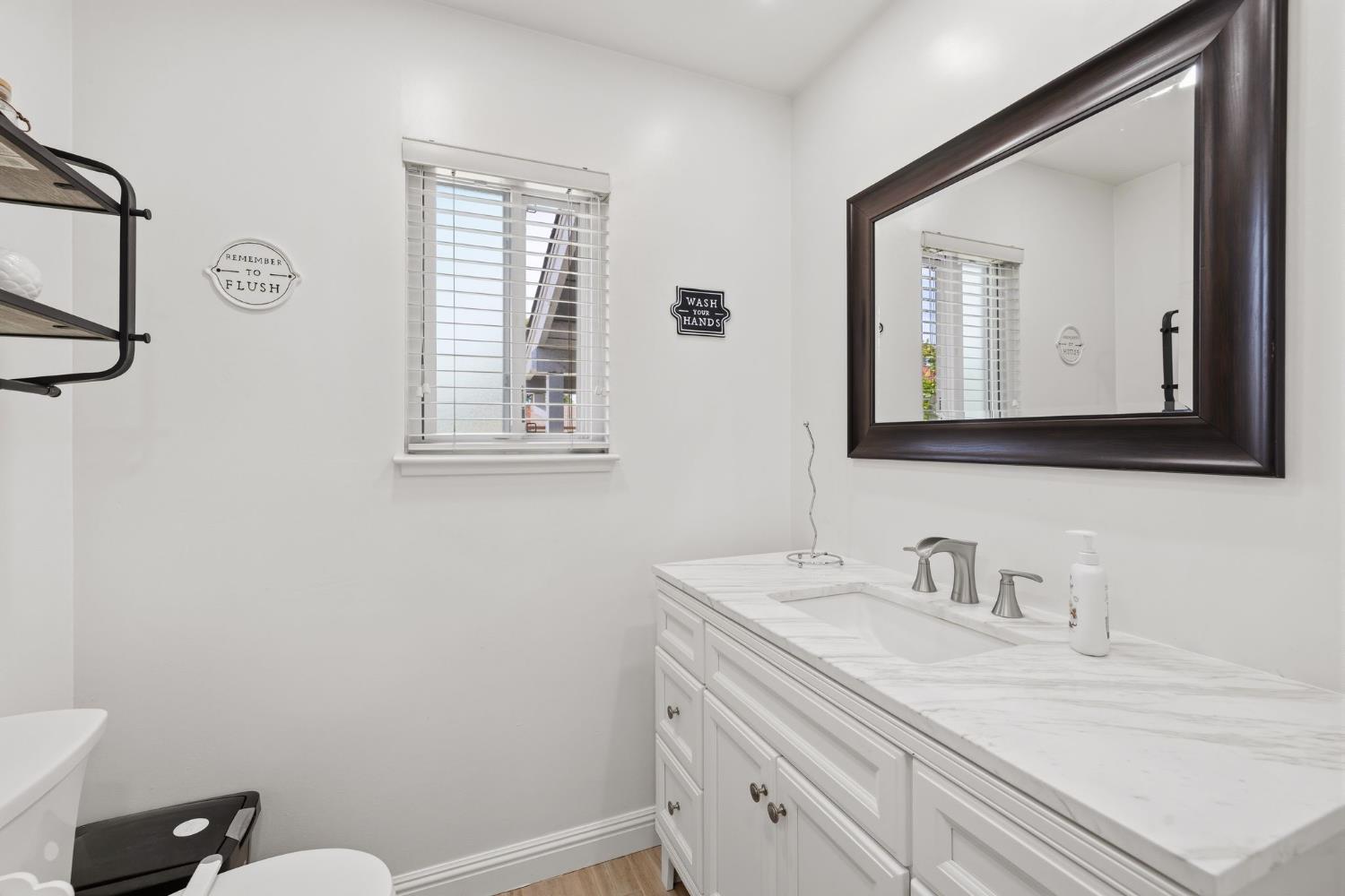5222 Locust Avenue Carmichael, CA 95608 - Photo 20 of 26