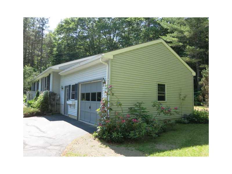 25 Doughty Farm Road Gray, ME 04039 - Photo 2 of 8 Garage. This single car, attached...