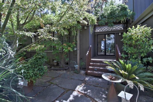 11 Farm Road Los Altos, CA 94024 - Photo 16 of 17