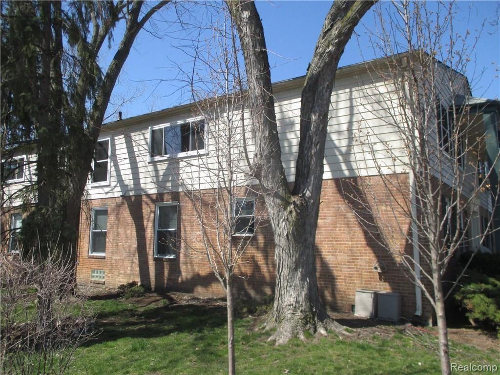 501 West University Drive Rochester, MI 48307 - Photo 2 of 17 Gallery Image 2