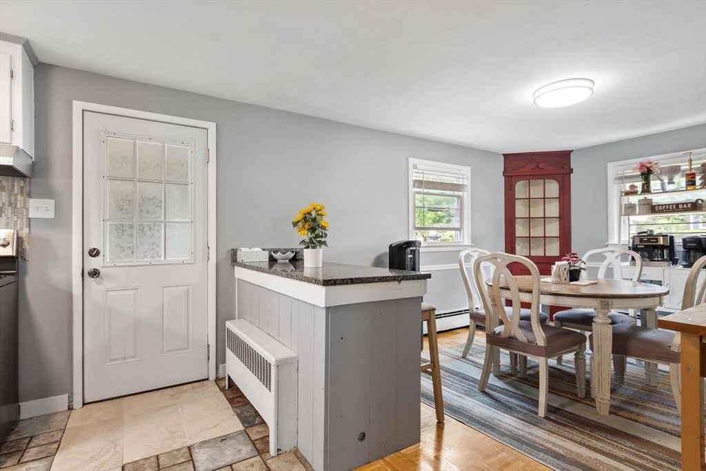 4 Cranston Street Worcester, MA 01606 - Photo 12 of 37
