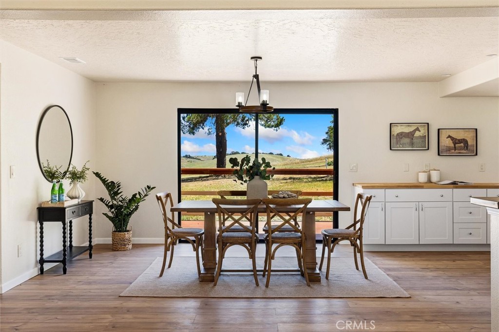 6998 Kingsbury Road Templeton, CA 93465 - Photo 14 of 57 Stunning views from every room