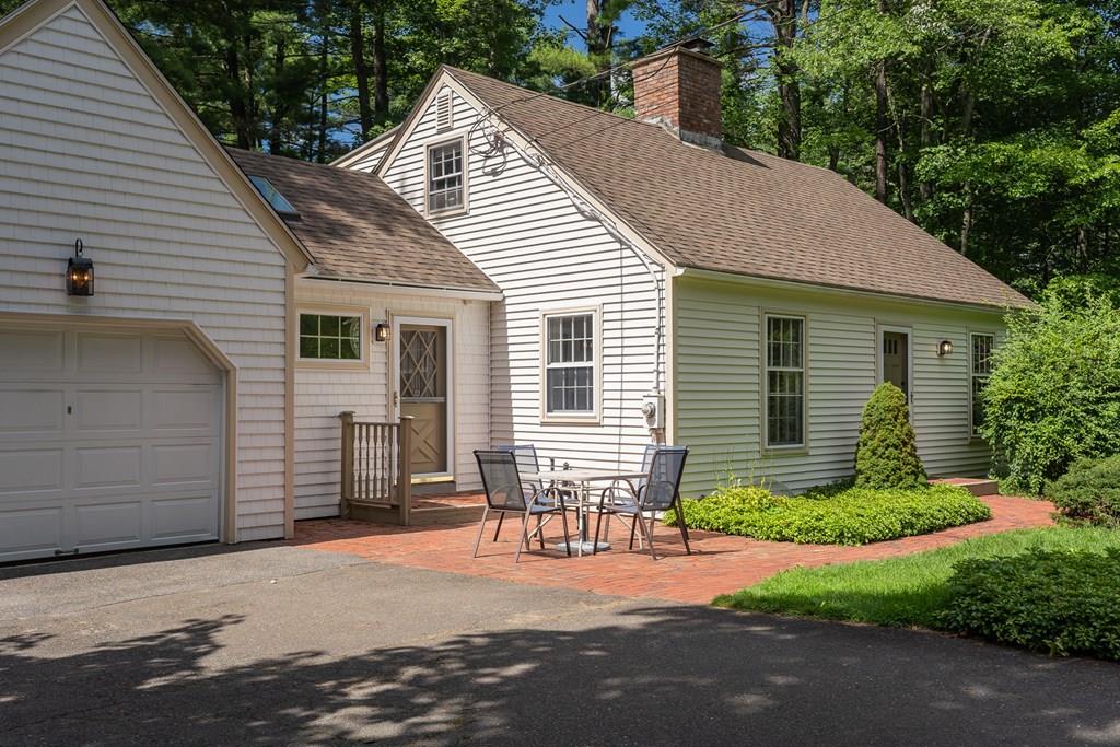 126 Brickyard Road Southampton, MA 01073 - Photo 4 of 41 a front view of a house with garden