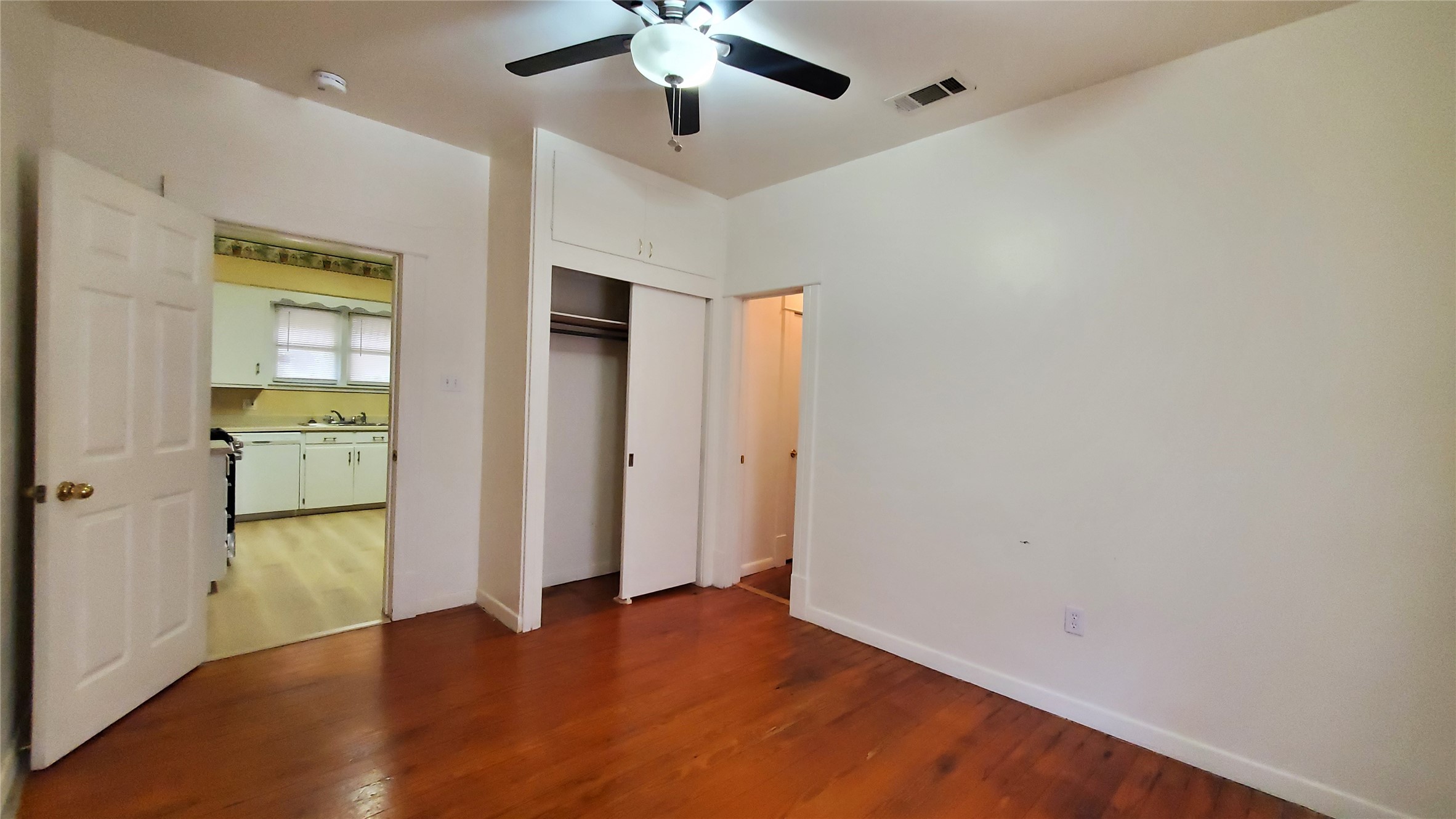 1117 West 4th Street Taylor, TX 76574 - Photo 19 of 22