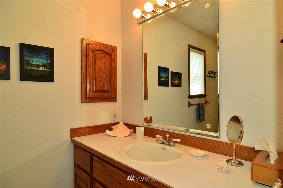 11613 Langworthy Road Southwest Rochester, WA 98579 - Photo 22 of 25
