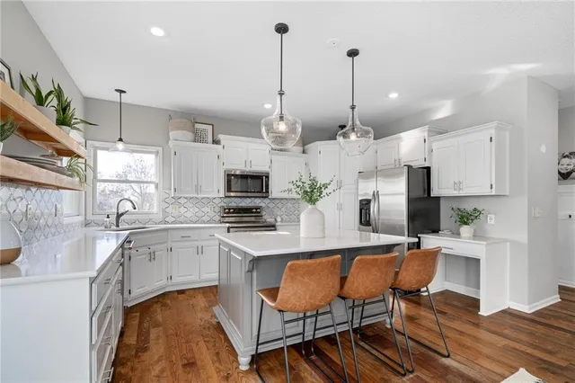 $489,000 | 25189 West 150th Terrace, Olathe, KS 66061