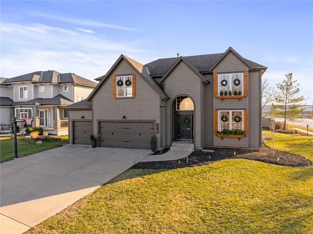 $489,000 | 25189 West 150th Terrace, Olathe, KS 66061