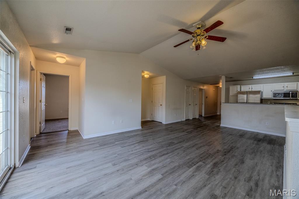 20955A Homer Road, Unit B St. Robert, MO 65584 - Photo 14 of 64