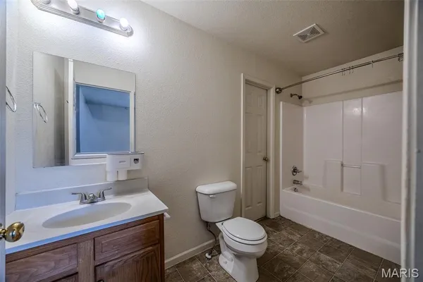 $239,900 | 20955A Homer Road, Unit B, St. Robert, MO 65584