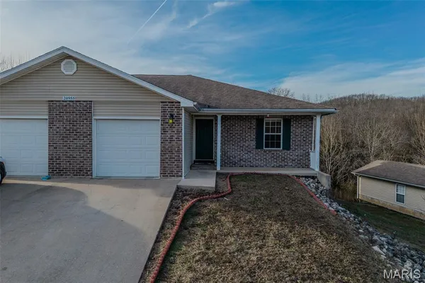 $234,900 | 20955A Homer Road, Unit B, St. Robert, MO 65584