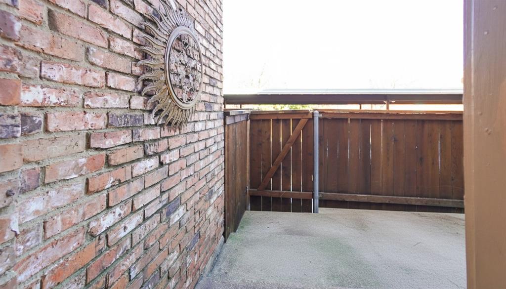 12921 Abrams Road, Unit 505 Dallas, TX 75243 - Photo 17 of 24 View of balcony