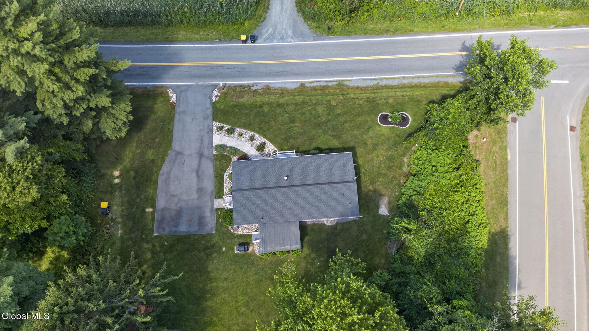 32 Tabor Road Halfmoon, NY 12118 - Photo 35 of 36 38-web-or-mls-32-tabor-rd