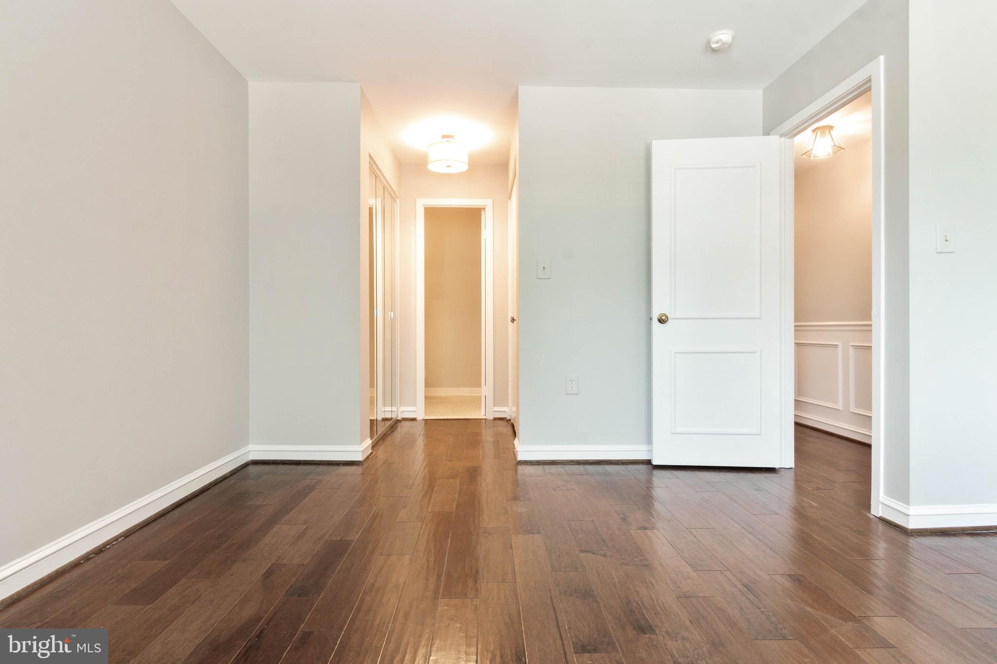 16 Andrew Place, Unit R122 Baltimore, MD 21201 - Photo 19 of 30 Bedroom 1 - Master